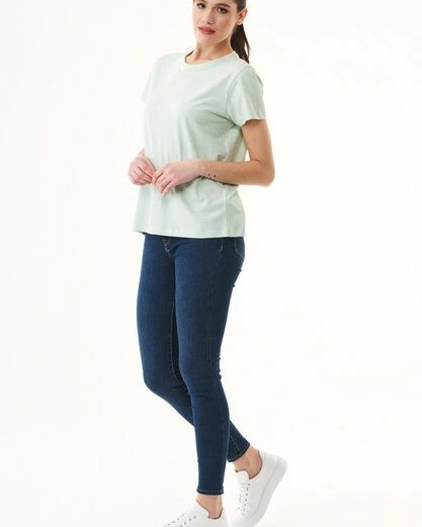 ORGANICATION Damen Basic T-Shirt aus Bio-Baumwolle – Ansicht 2