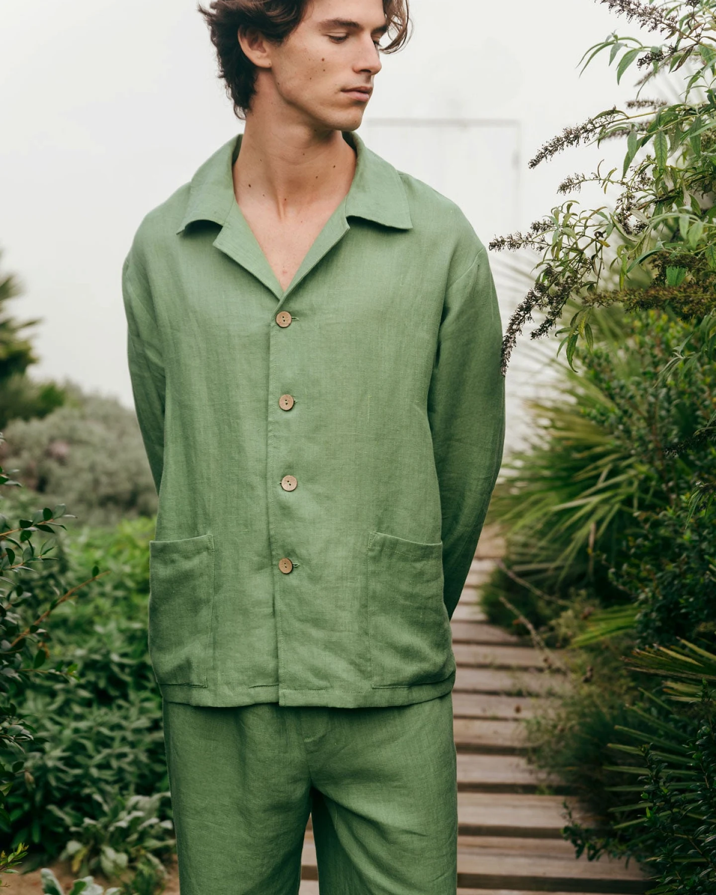 AmourLinen Herren vegan Set Loungewear Oliver Matcha Grün – Ansicht 2