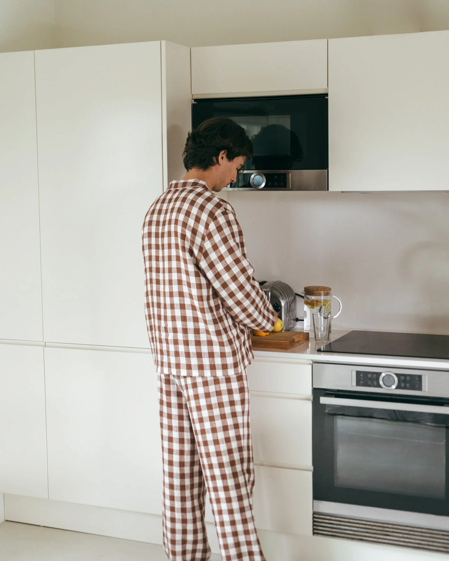 AmourLinen Herren vegan Set Loungewear Oliver Mocha Gingham – Ansicht 2