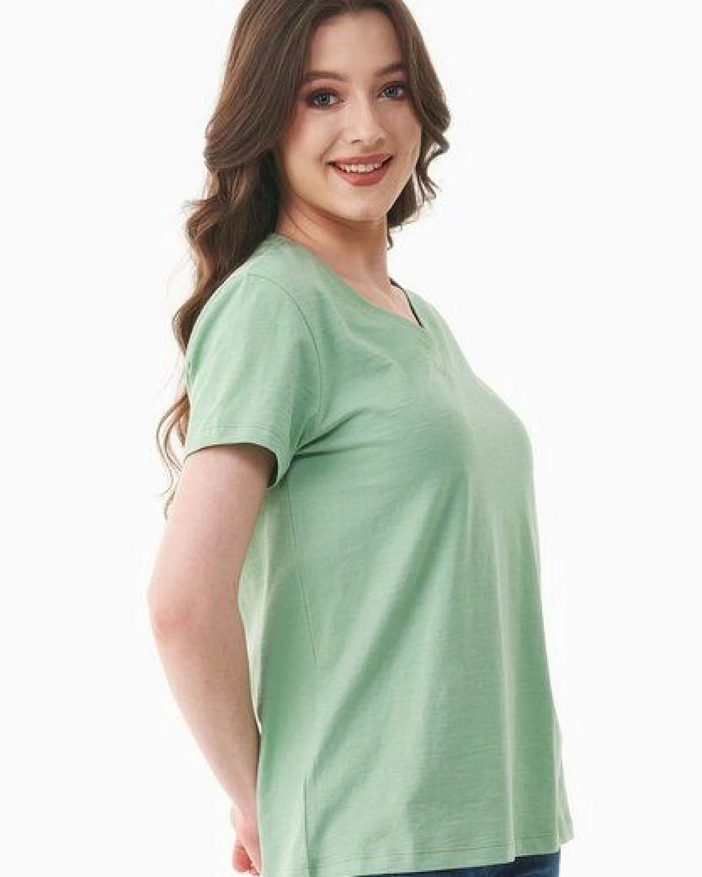 ORGANICATION Damen Basic T-Shirt aus Bio-Baumwolle mit V-Ausschnitt – Ansicht 3