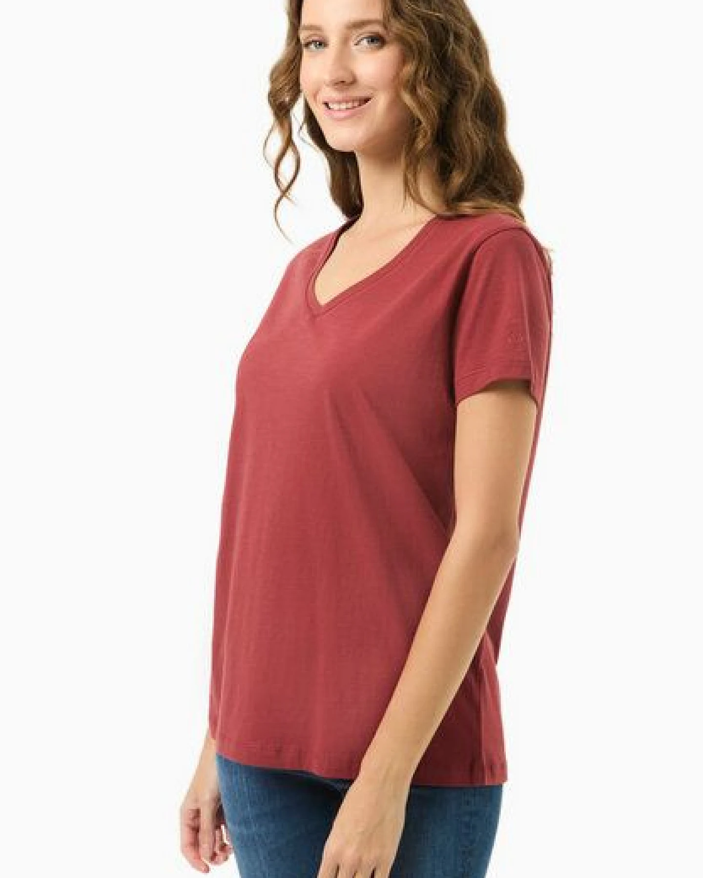 ORGANICATION Damen Basic T-Shirt aus Bio-Baumwolle mit V-Ausschnitt – Ansicht 3