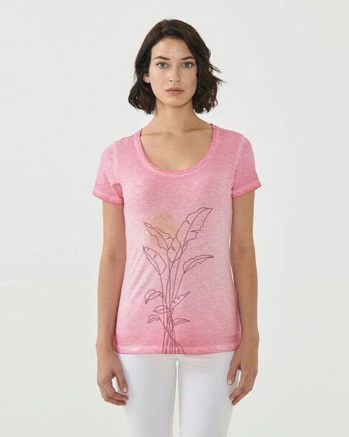 ORGANICATION Cold Pigment Dyed T-shirt aus Bio-Baumwolle mit Pflanzen-Print