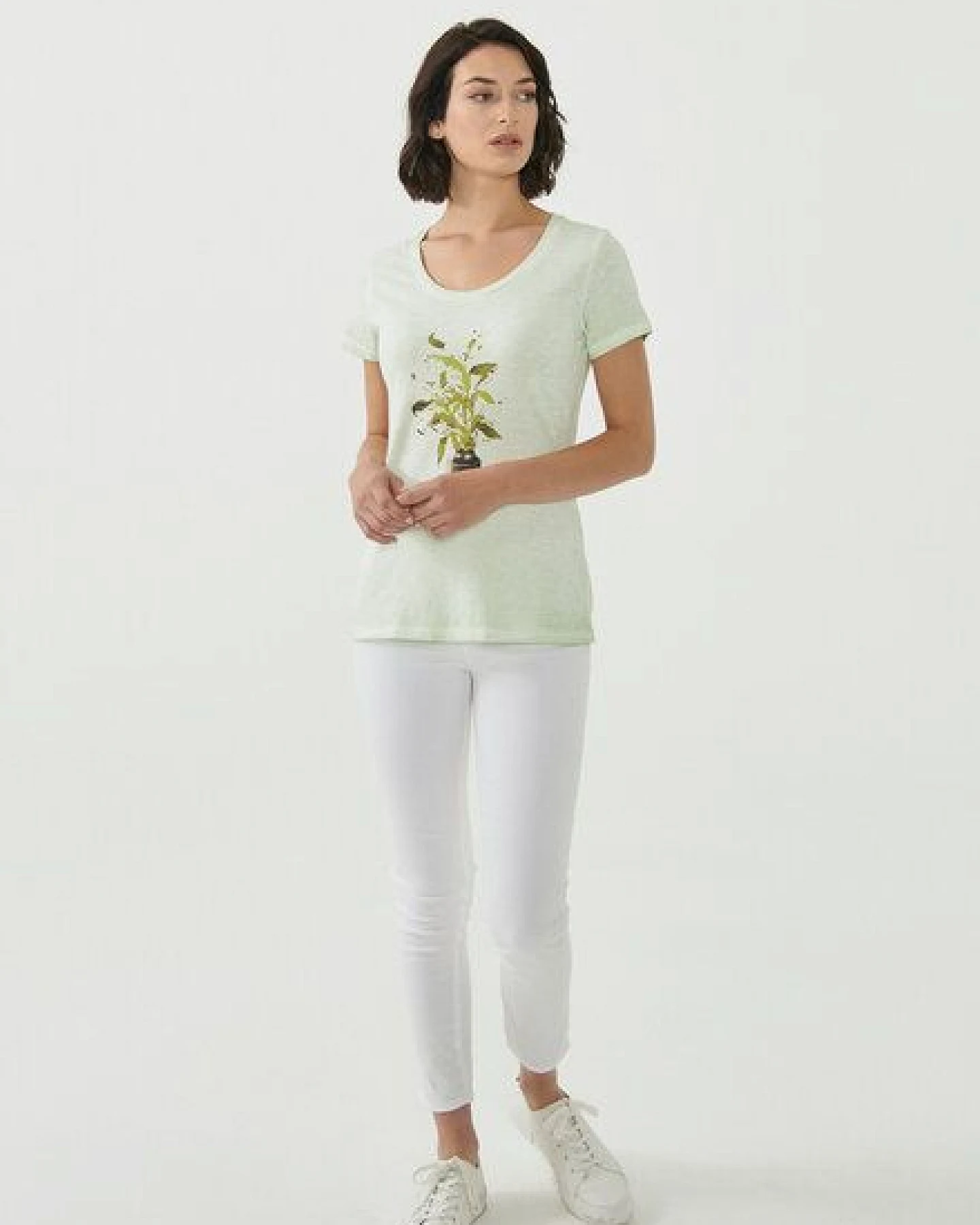 ORGANICATION Cold Pigment Dyed T-shirt aus Bio-Baumwolle mit Pflanzen-Print – Ansicht 2