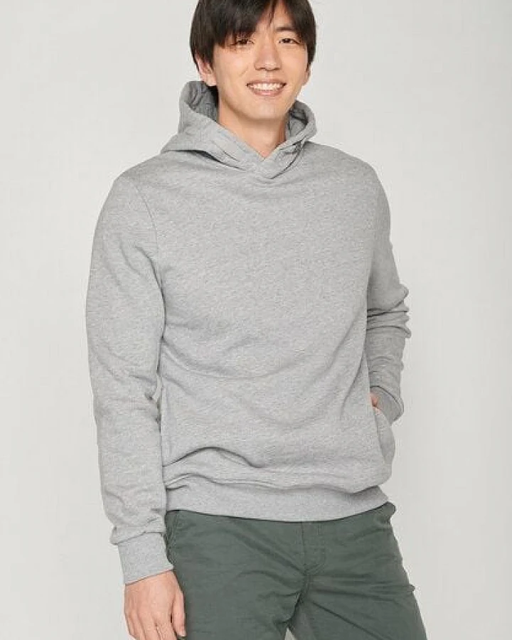 GREENBOMB Basic Star - Kuschliger Hoodie aus Bio-Baumwolle / GOTS / Fair & Vegan
