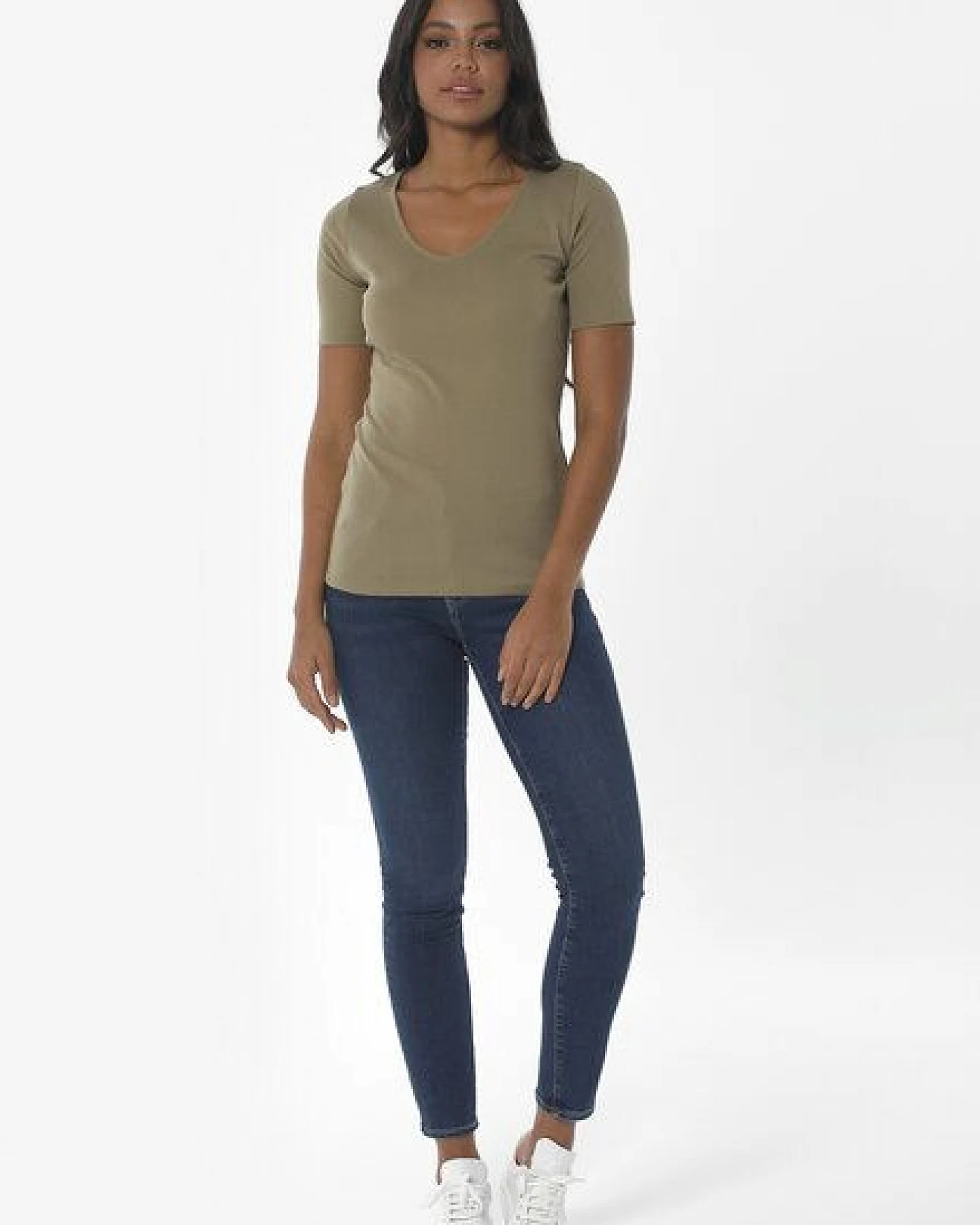 ORGANICATION Geripptes T-Shirt aus Bio-Baumwolle mit V-Ausschnitt – Ansicht 2