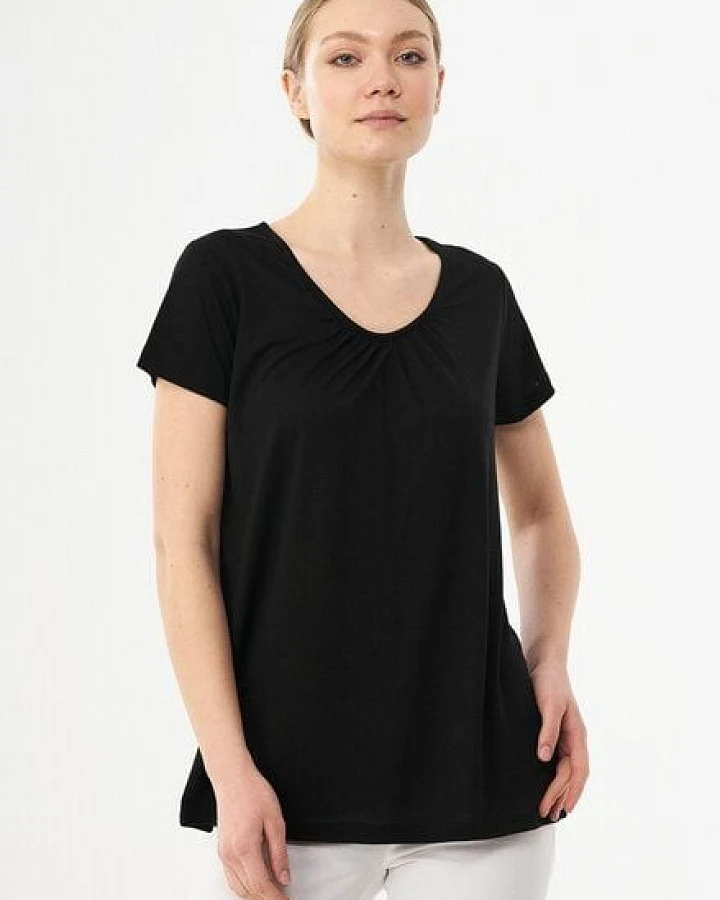 ORGANICATION T-Shirt aus REPREVE® und LENZING ECOVERO