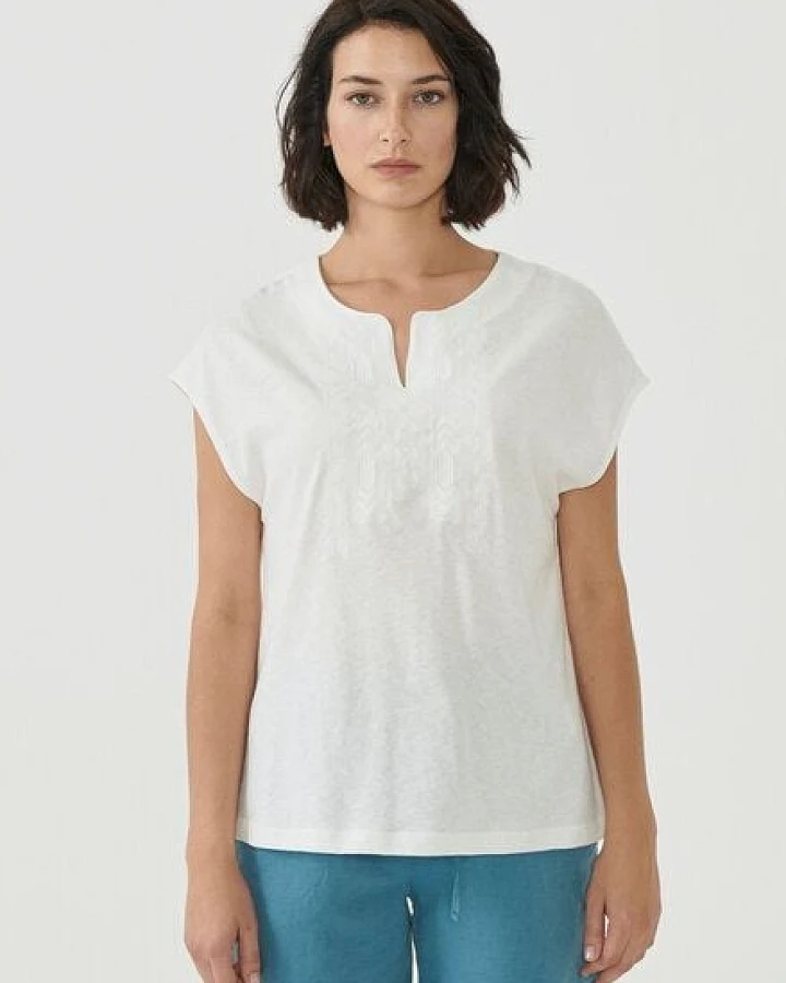 ORGANICATION T-Shirt aus Leinengemisch mit Stickerei