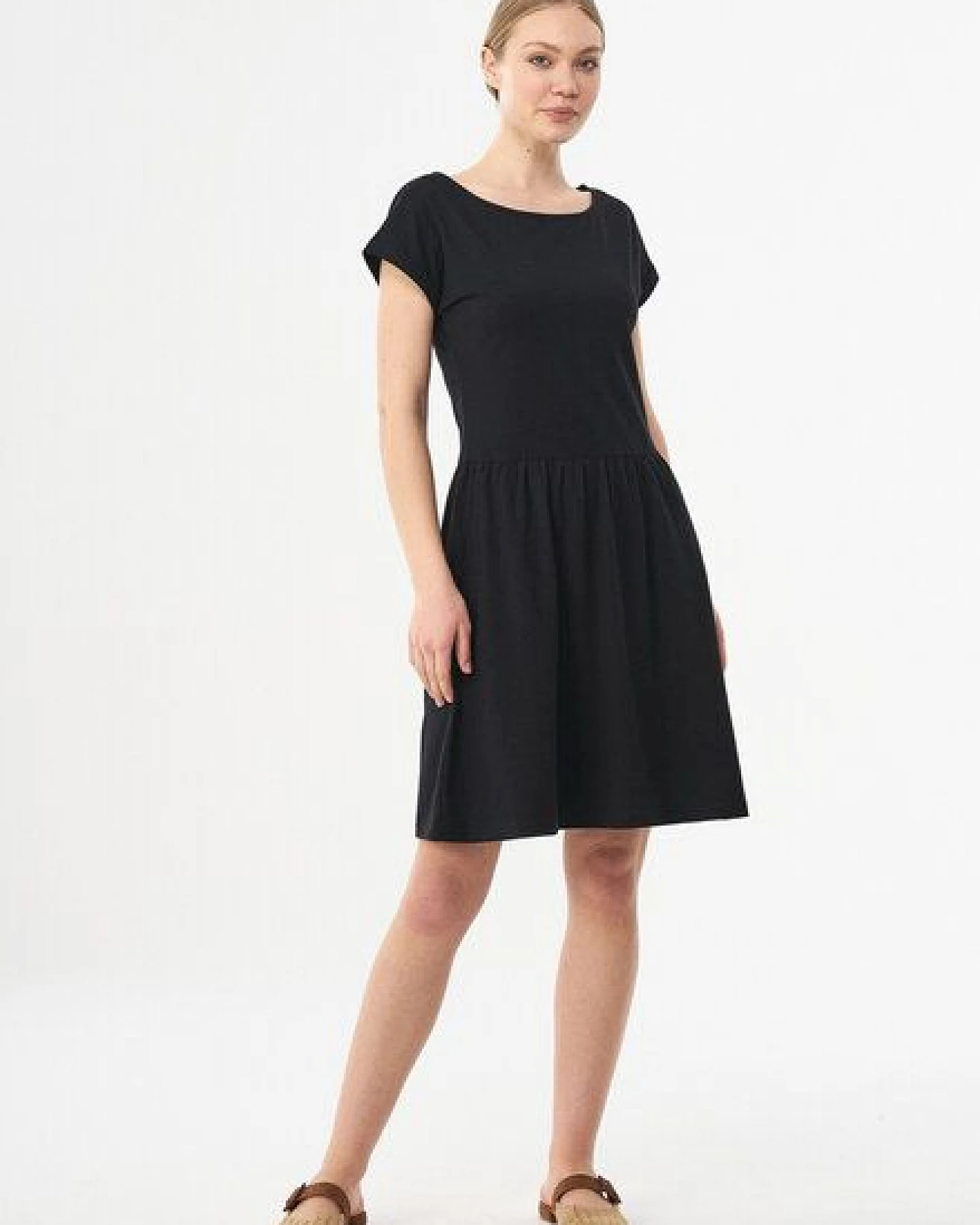 ORGANICATION Slub-Jersey-Kleid aus Bio-Baumwolle – Ansicht 2