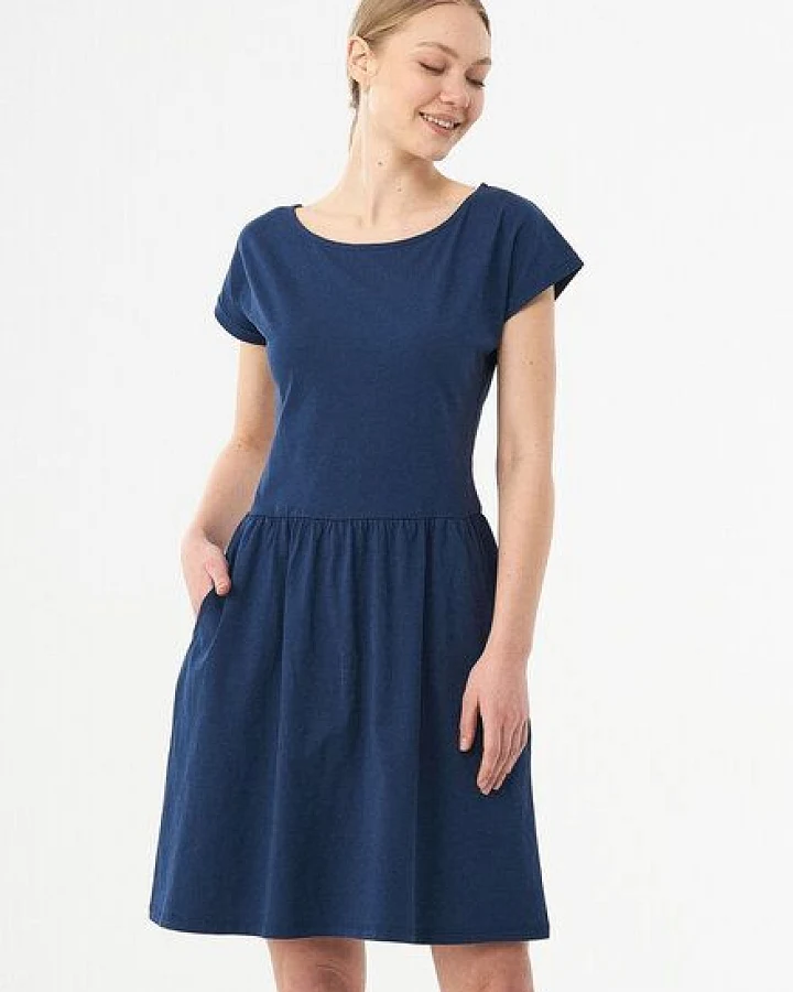 Blau