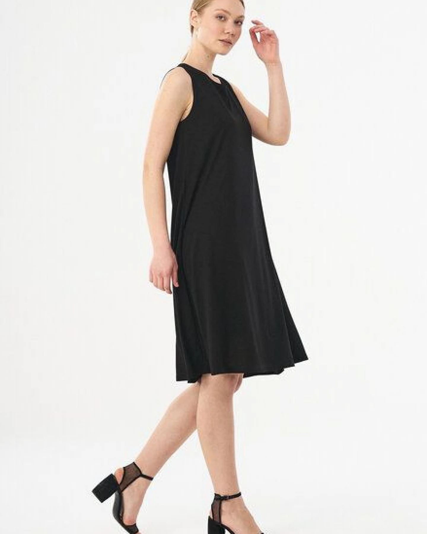 ORGANICATION Jerseykleid aus REPREVE® und LENZING ECOVERO – Ansicht 2