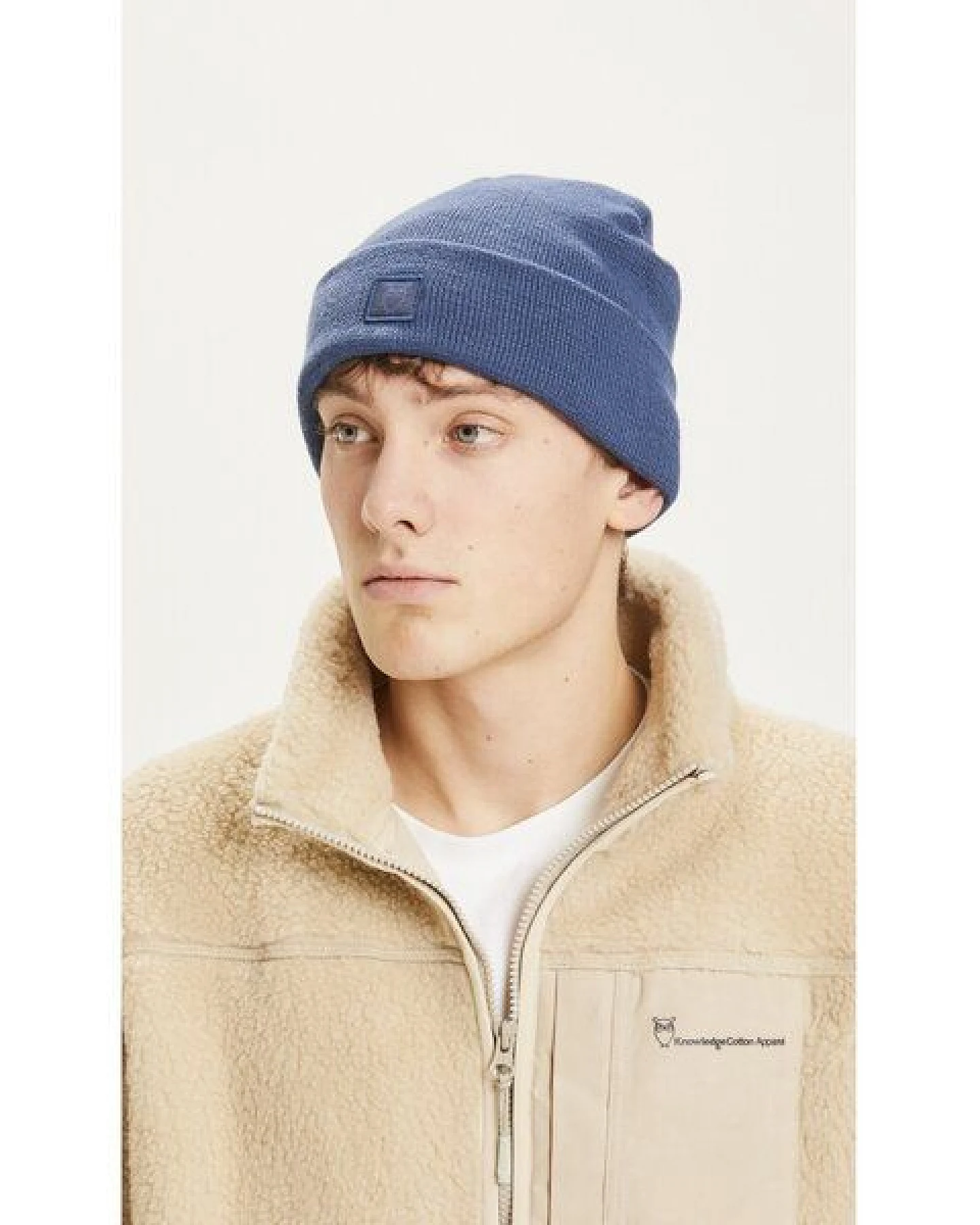 KnowledgeCotton Apparel Beanie - LEAF - aus recyceltem Polyester – Ansicht 2