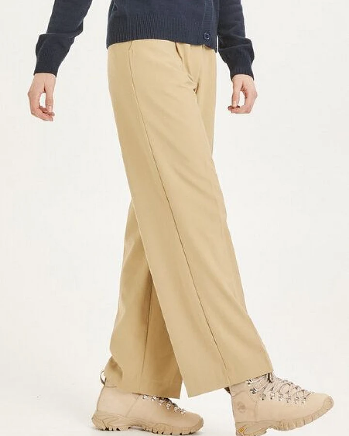 KnowledgeCotton Apparel Stoffhose - POSEY - aus recyceltem Polyester