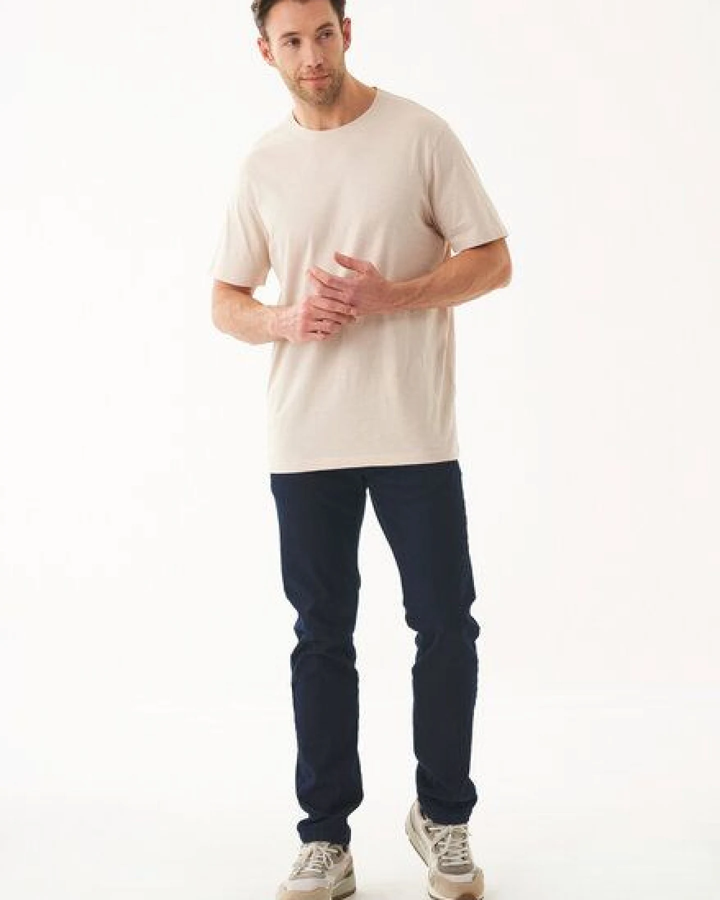 ORGANICATION Basic T-Shirt aus Bio-Baumwolle – Ansicht 2