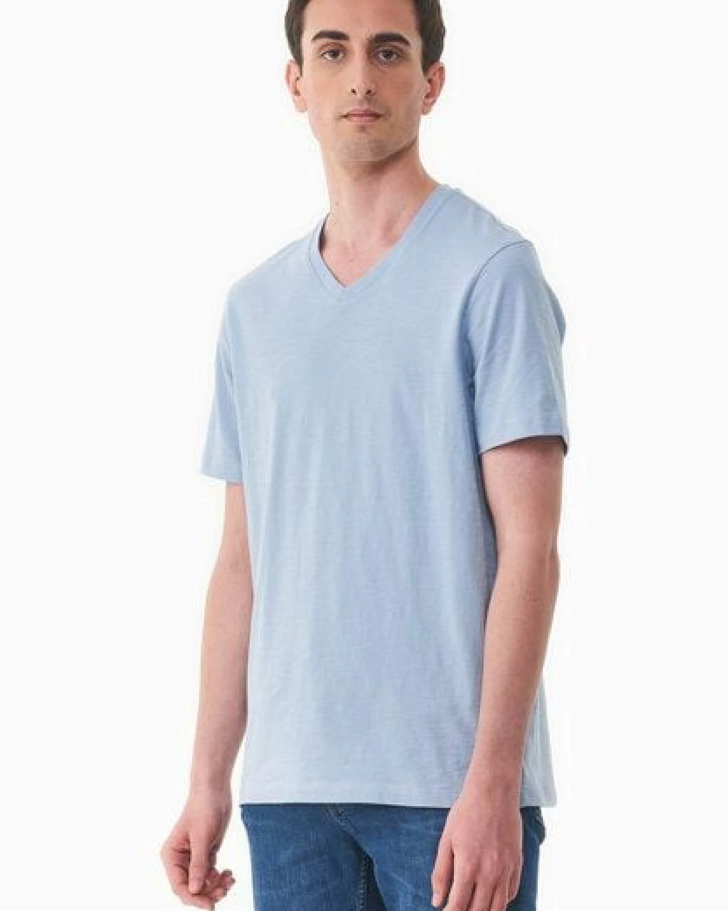 ORGANICATION Basic T-Shirt aus Bio-Baumwolle mit V-Ausschnitt – Ansicht 4