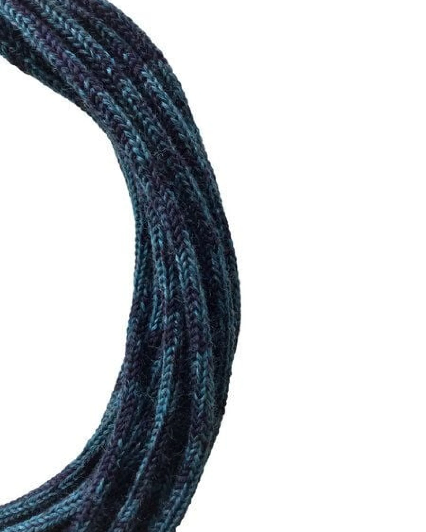 austriandesign.at StrickKette "SloWool" – Ansicht 4