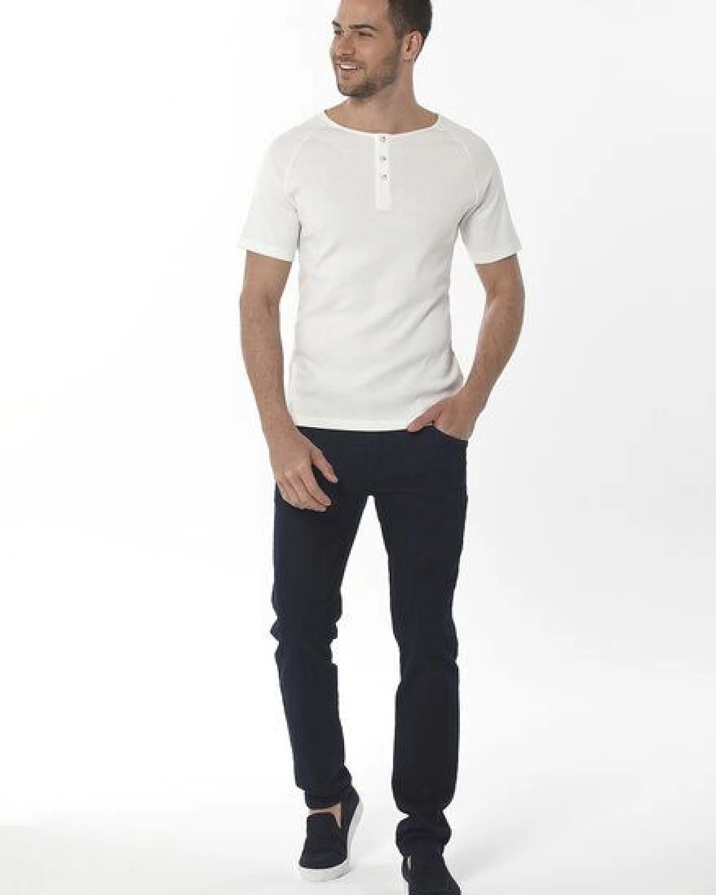 ORGANICATION Henley-Shirt aus Bio-Baumwolle mit Raglanärmeln – Ansicht 2