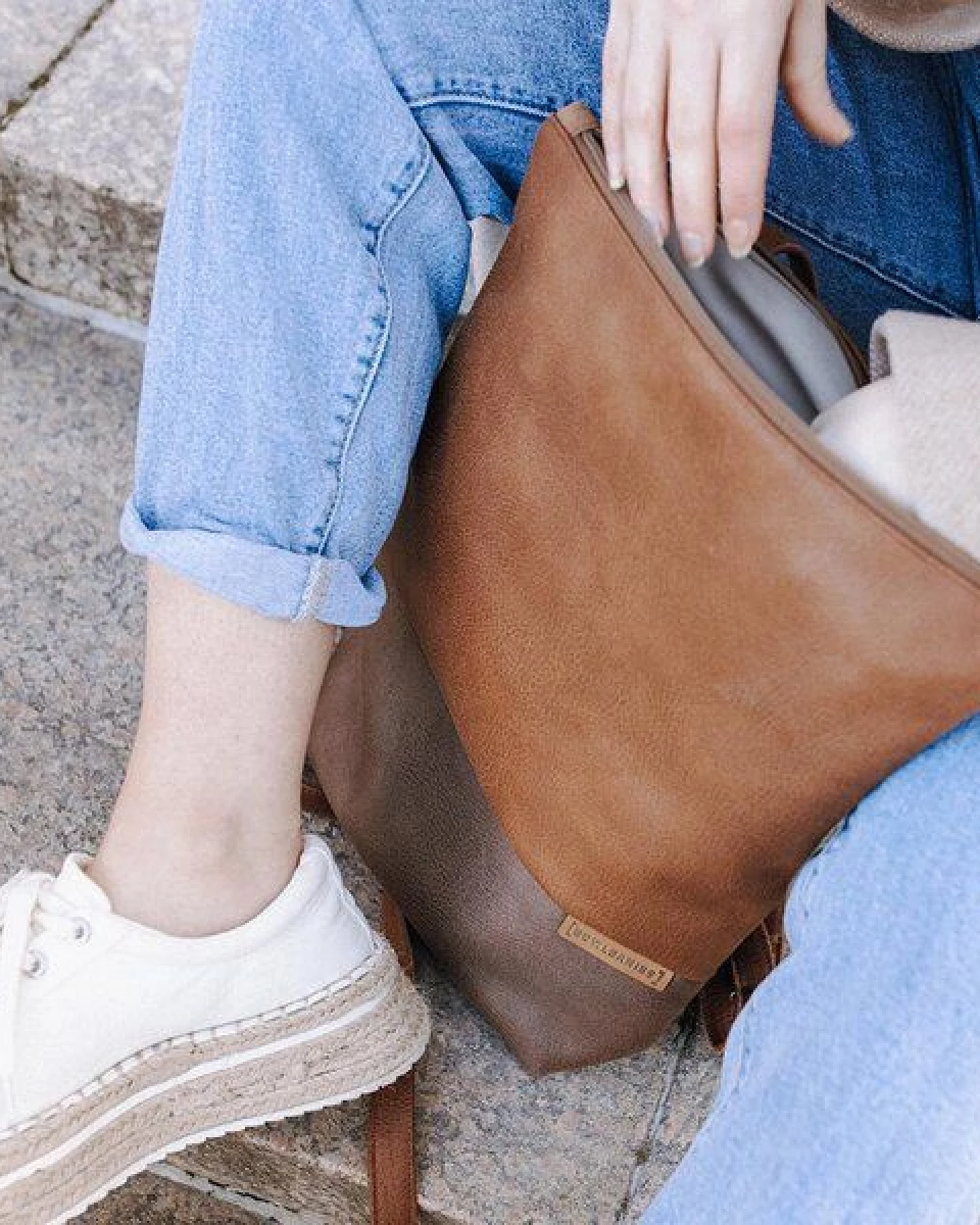 BOWLEANIES TASCHEN City Rucksack aus Lederfaserstoff – Ansicht 2