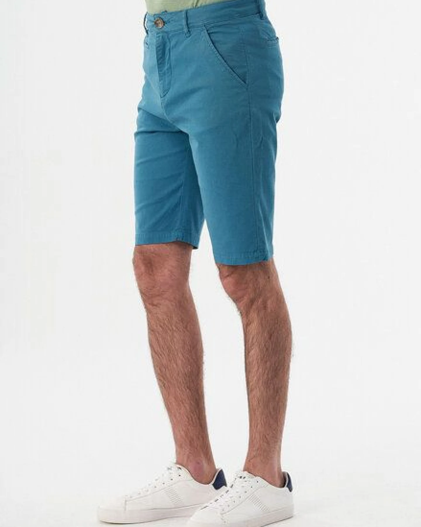 ORGANICATION Slim Chino-Shorts aus Bio-Baumwolle – Ansicht 2