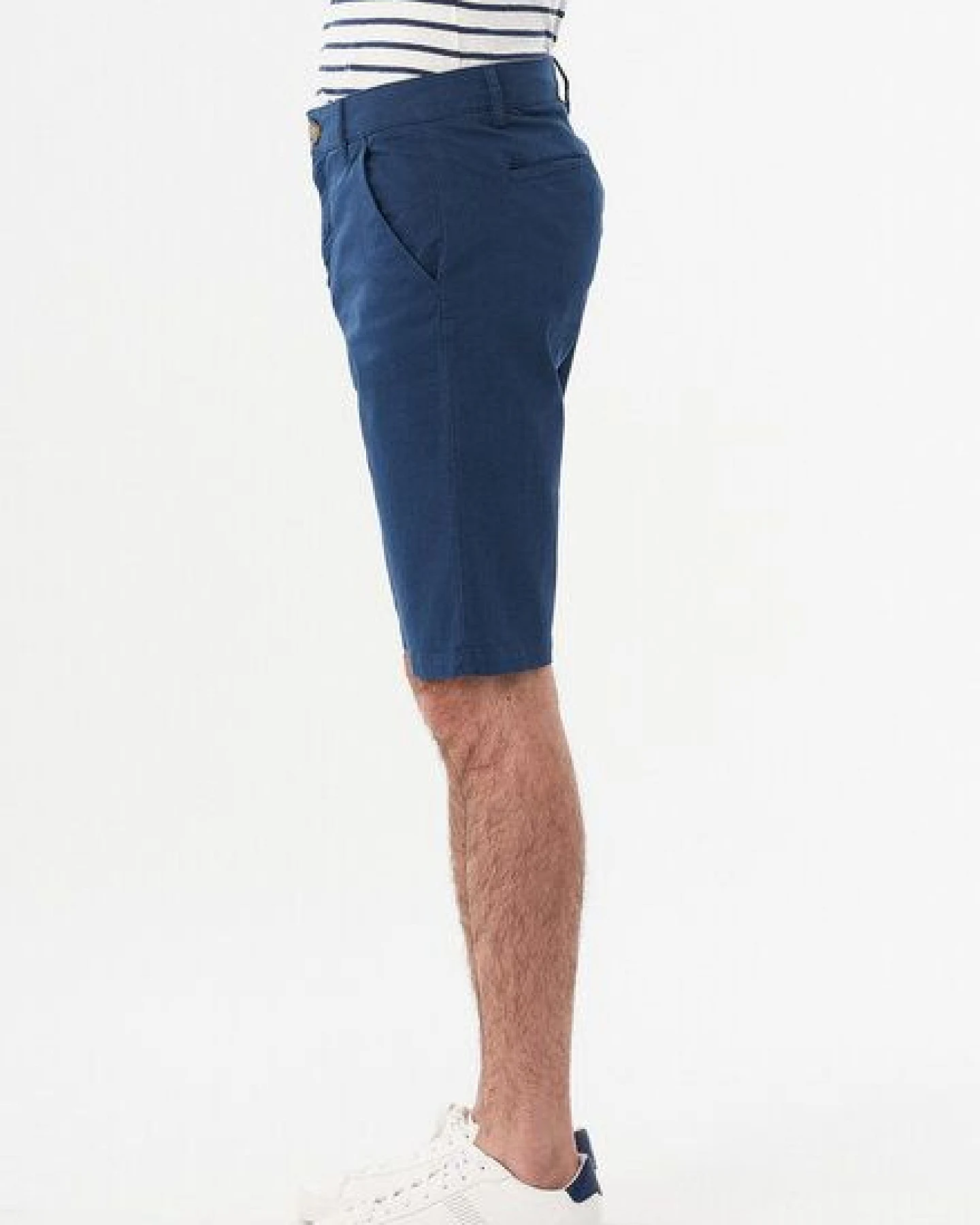 ORGANICATION Slim Chino-Shorts aus Bio-Baumwolle – Ansicht 4