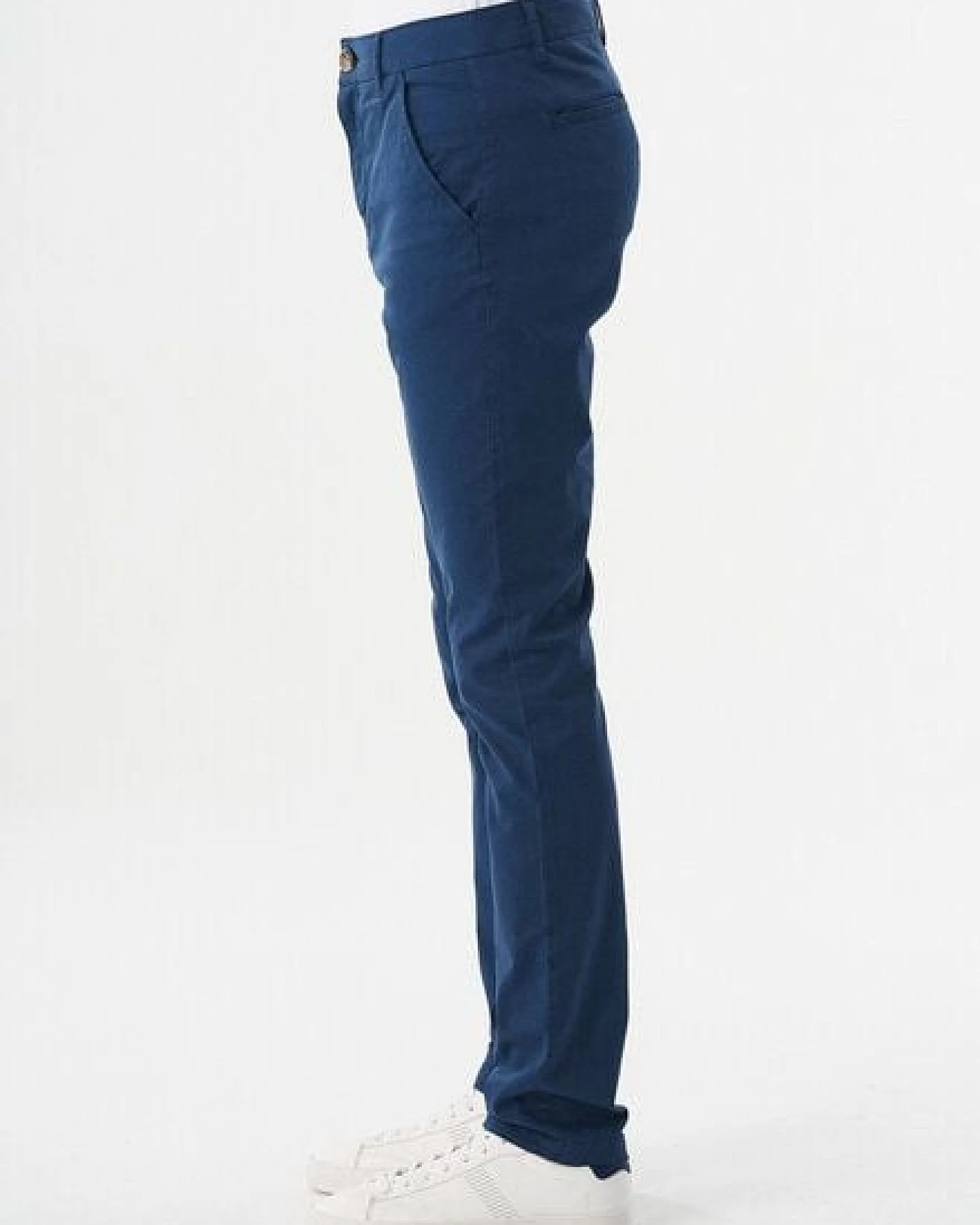ORGANICATION Slim Chino-Hose aus Bio-Baumwolle – Ansicht 3