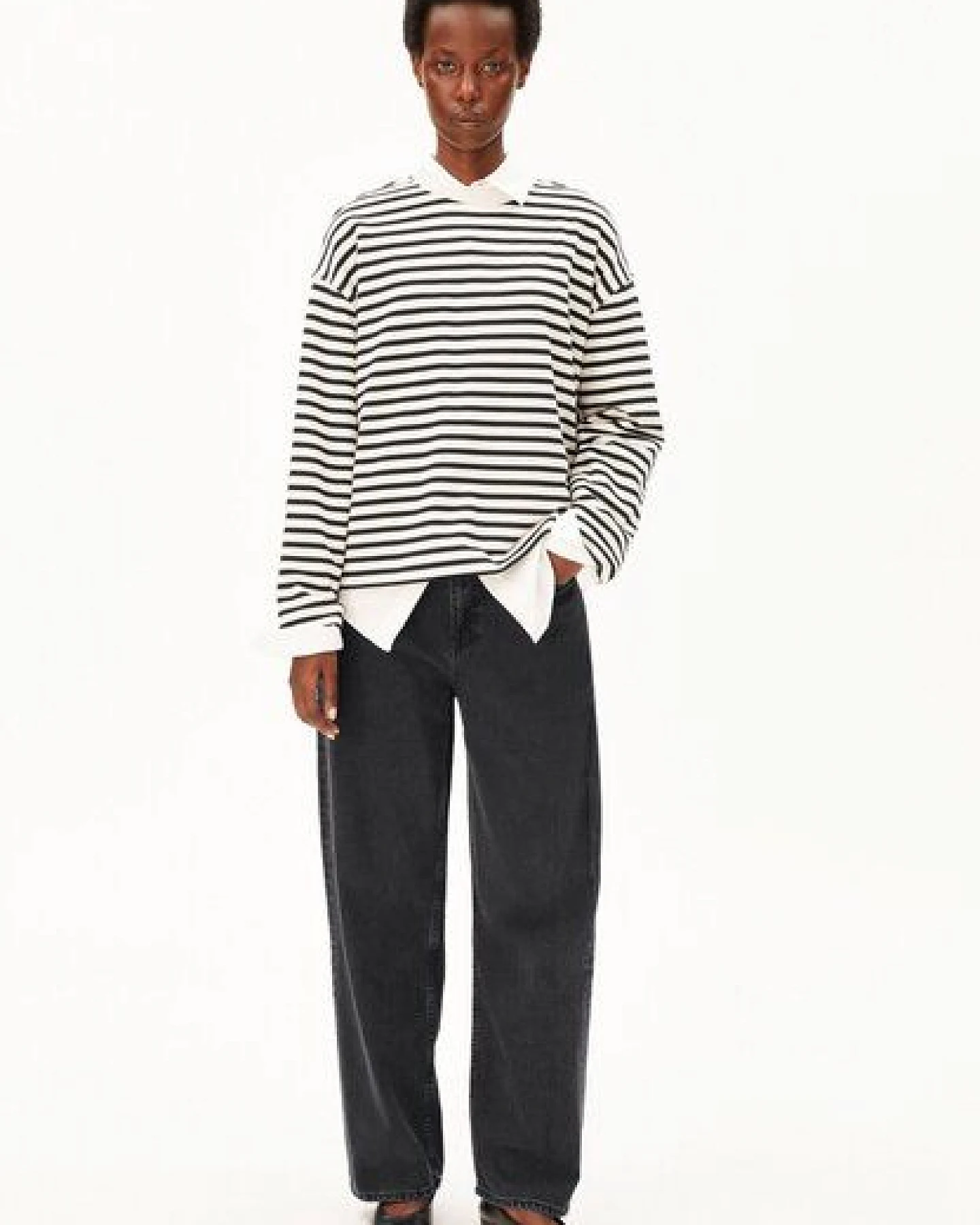 ARMEDANGELS FRANKAA MAARLEN STRIPE Damen Sweatshirt aus Bio-Baumwolle – Ansicht 4