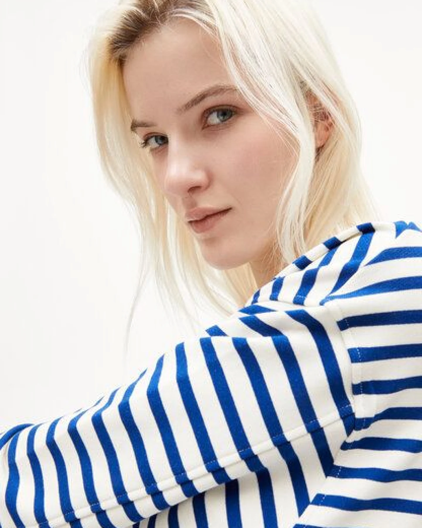 ARMEDANGELS FRANKAA MAARLEN STRIPE Damen Sweatshirt aus Bio-Baumwolle – Ansicht 3
