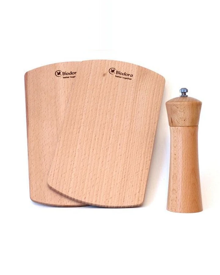 Biodora Genuss-Set – Hochwertige Gewürzmühle & 2er-Set Schneidebretter – Buche – Langlebig