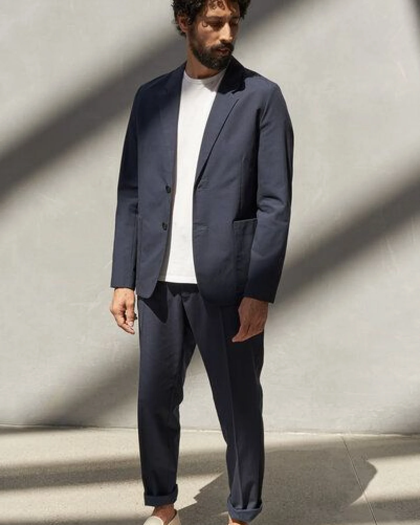 About Companions Legerer Blazer ENVER aus einer nachhaltigen Tencelmischung. – Ansicht 2