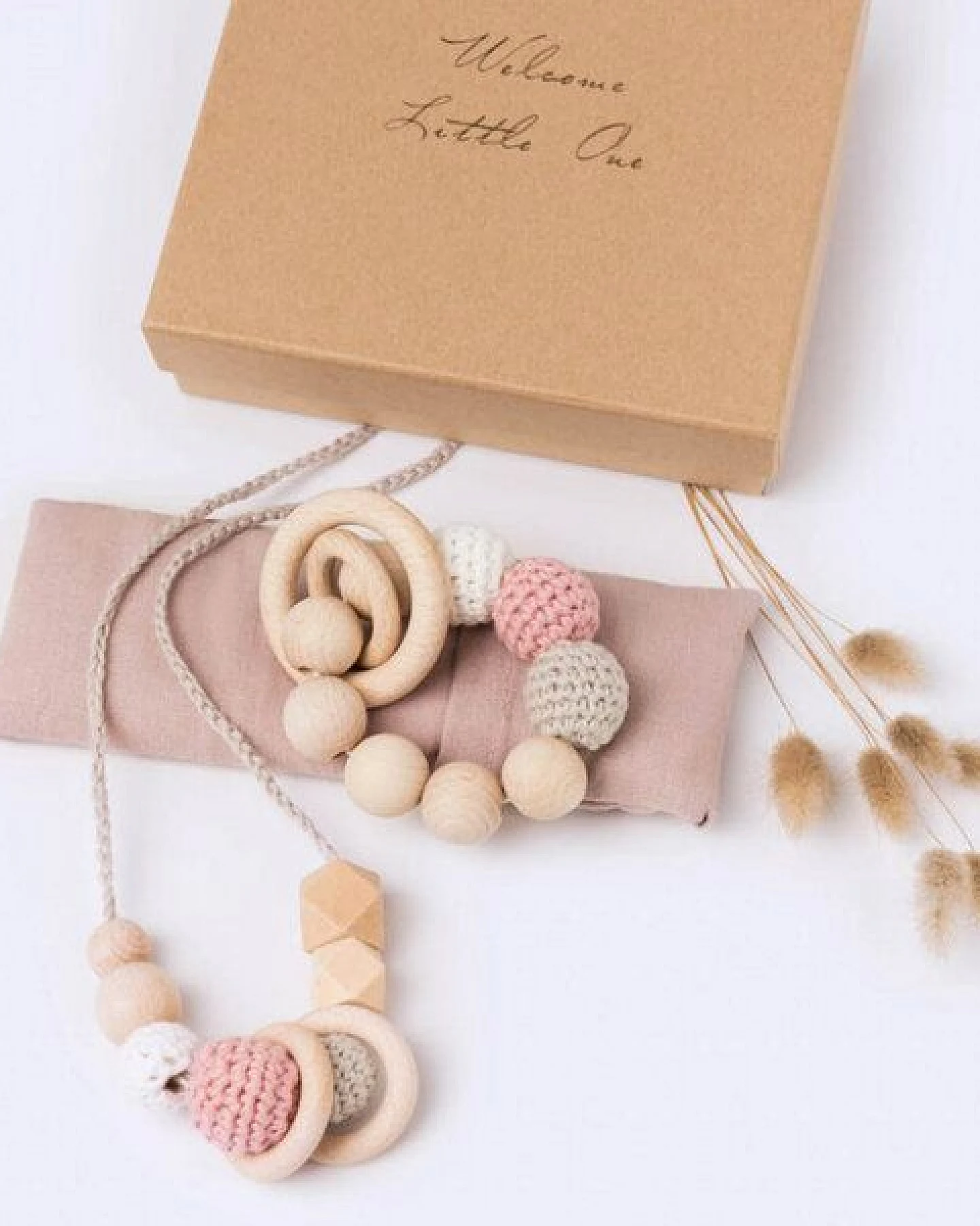 NoniKids Berlin NoniKids Geschenkebox *Hello Baby* rosa – Ansicht 2