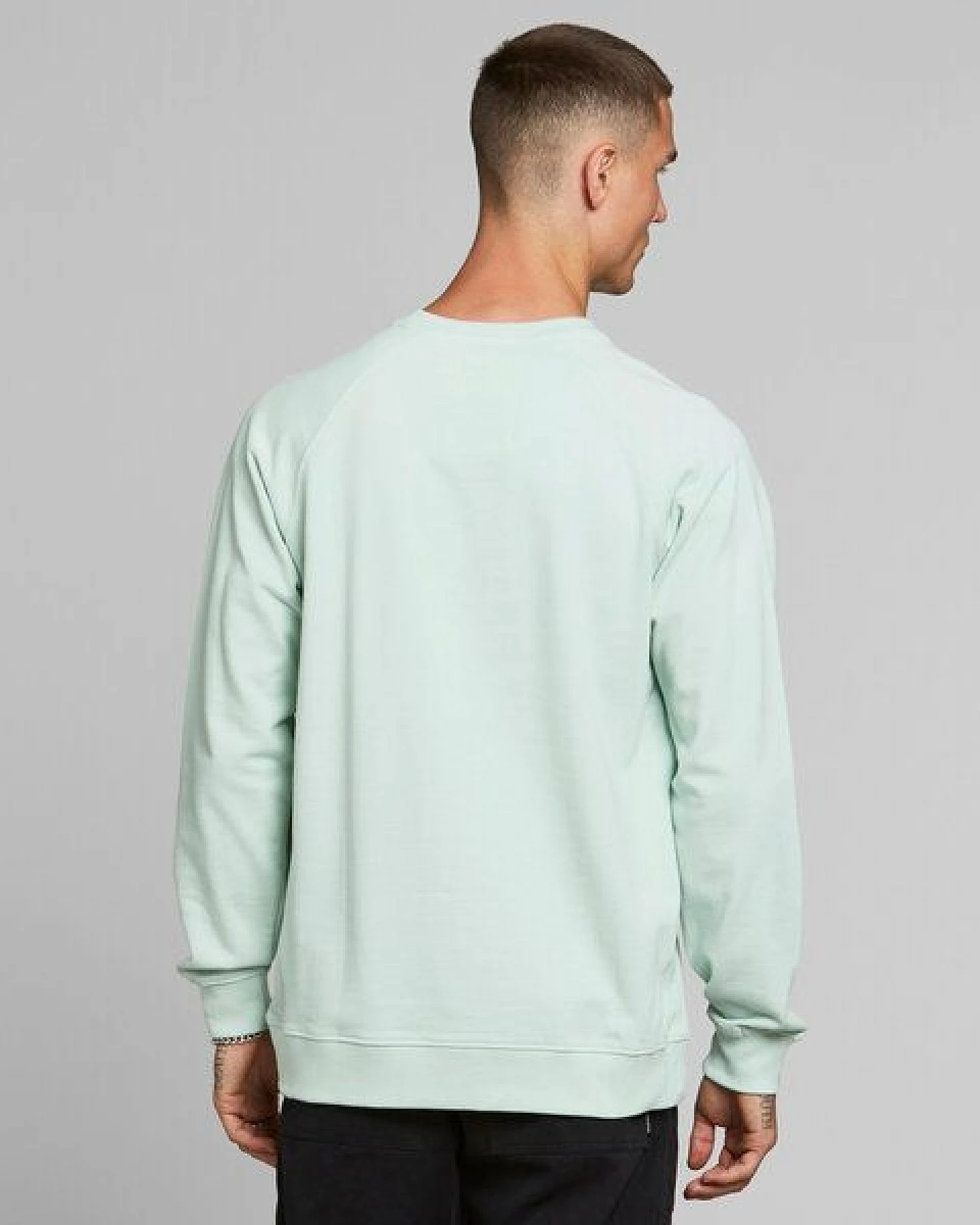 DEDICATED Sweatshirt Malmoe Base aus Bio-Baumwolle – Ansicht 3