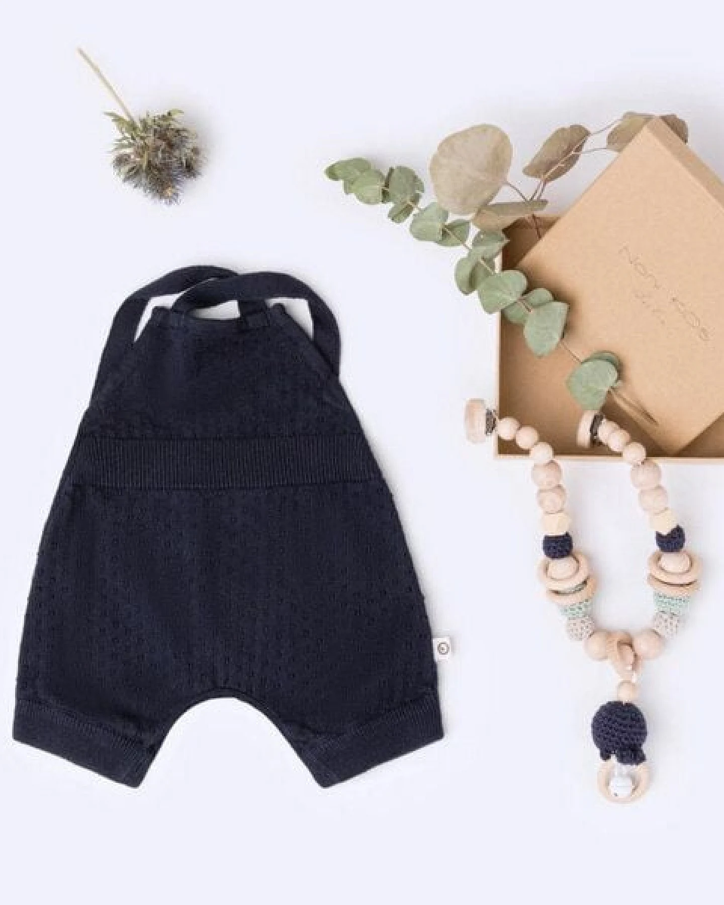 NoniKids Berlin NoniKids Geschenkebox *Romper Wagenkette navy* I GOTS & Bio – Ansicht 2