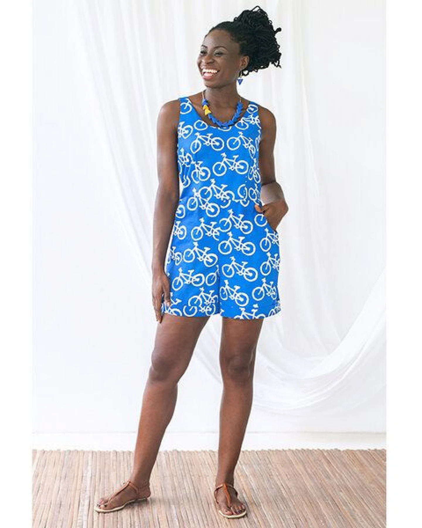 Global Mamas Bio Romper - Bikes/Mable/Adobe/Sankofa/Morse Code – Ansicht 3