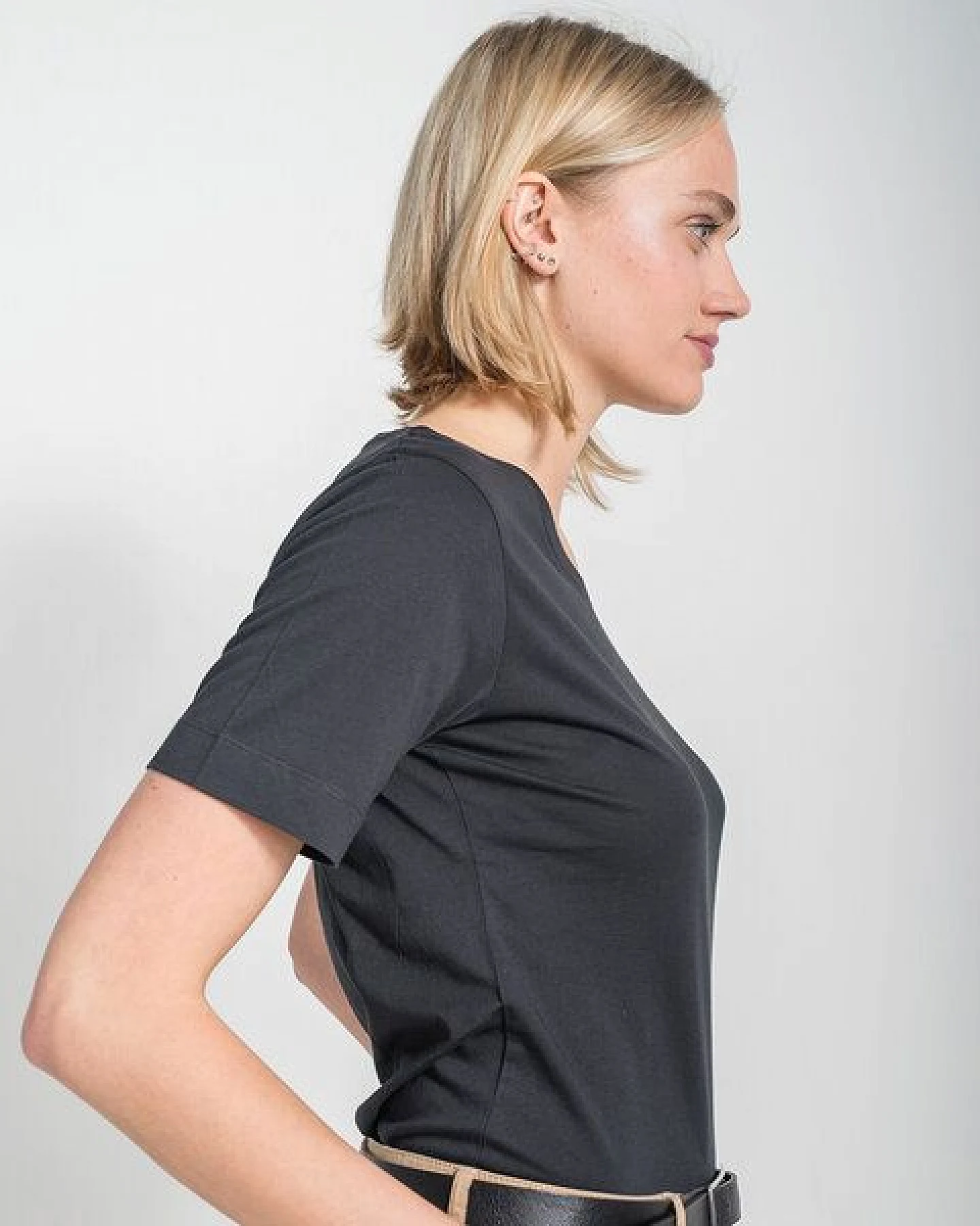 Alma & Lovis Basic T-Shirt aus 100% Bio-Baumwolle ‚Tee‘ – Ansicht 2