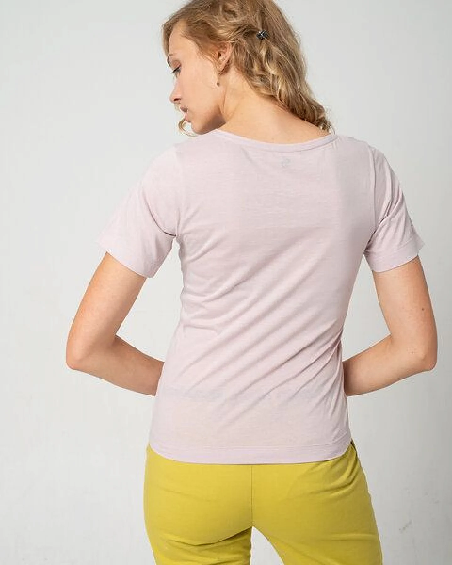 Alma & Lovis Basic T-Shirt aus 100% Bio-Baumwolle ‚Tee‘ – Ansicht 3