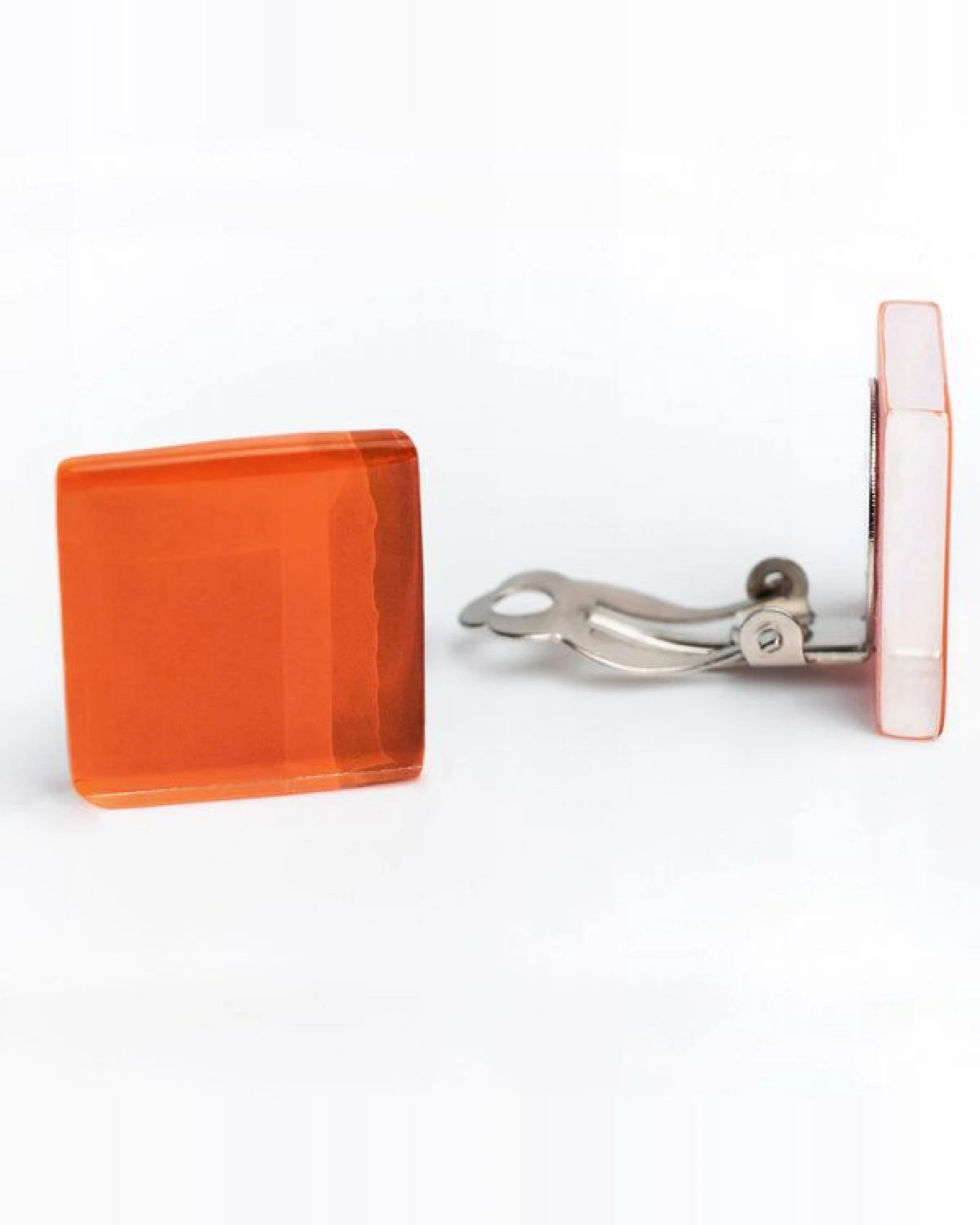 ALEXASCHA Auffällige Statement Ohrclips aus Glas – Ansicht 2