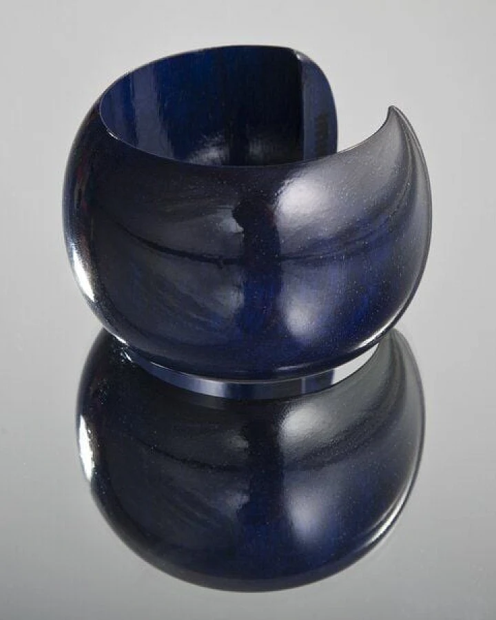 Blau