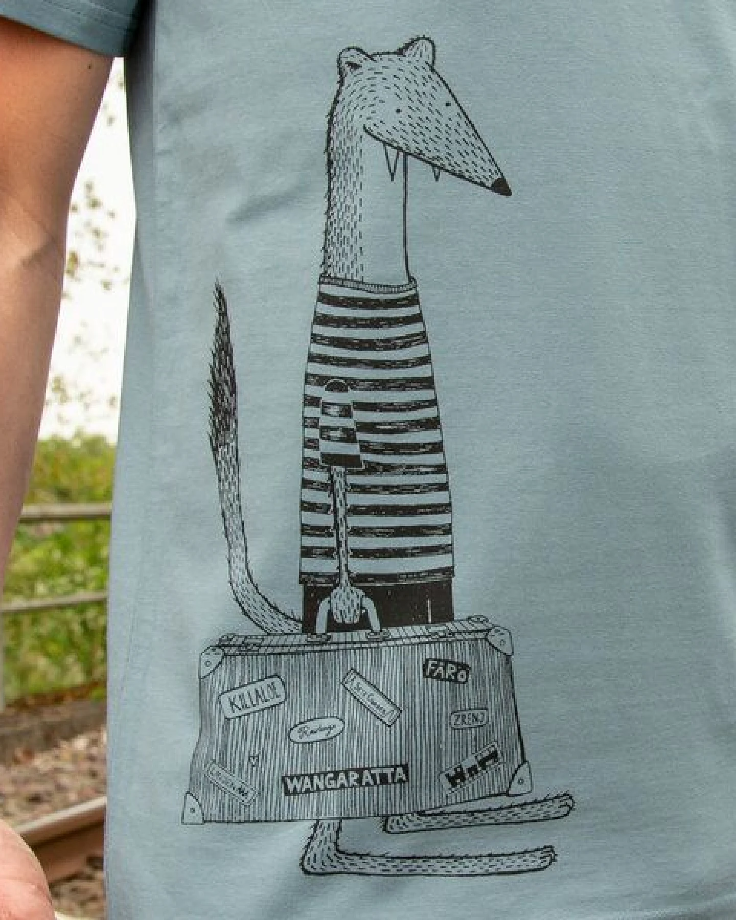 Cmig Reisewiesel T-Shirt für Herren – Ansicht 2