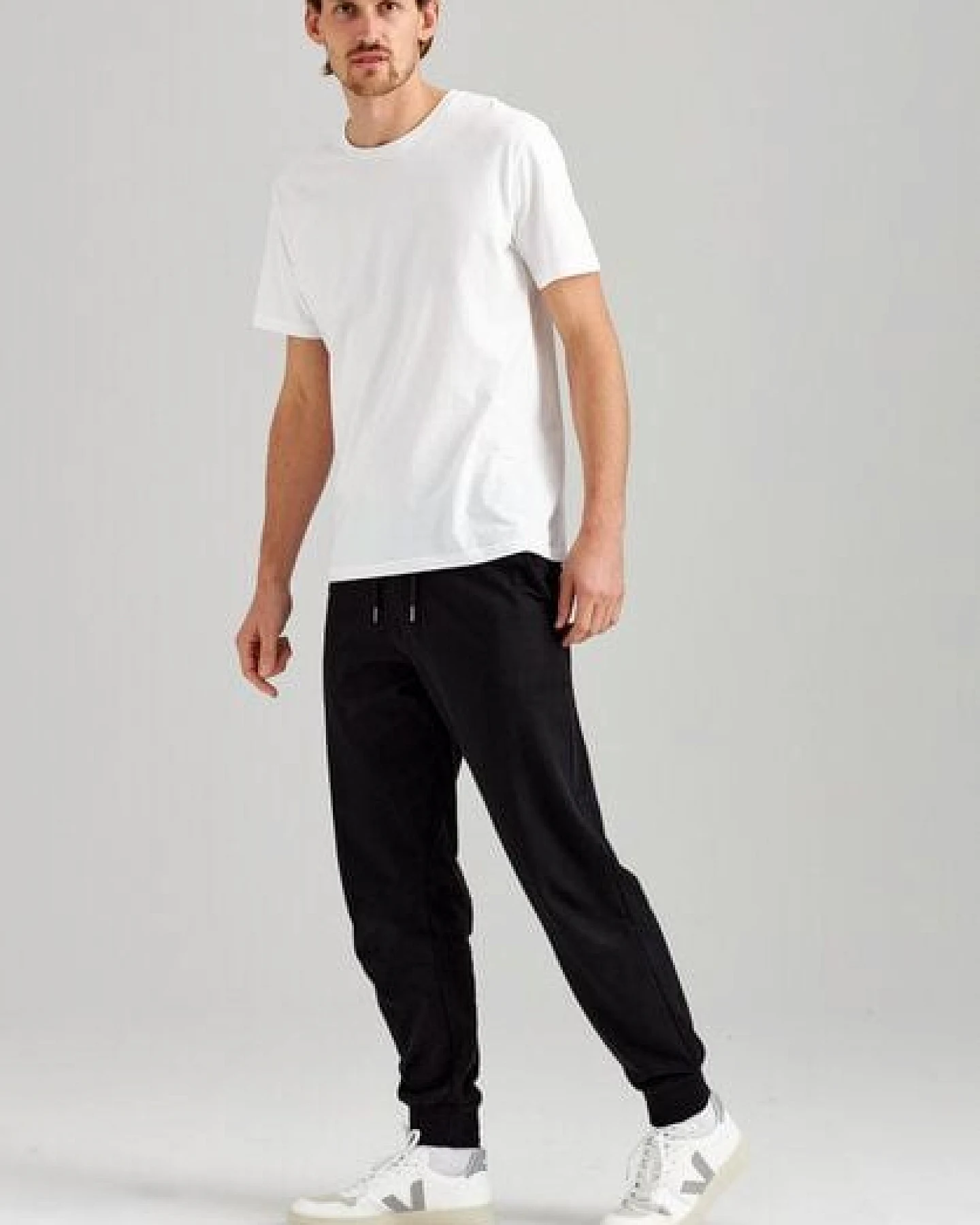 ThokkThokk TT1010 Joggingpants/Jogginghose Herren black (GOTS, vegan, Bio-Bauwolle) – Ansicht 4