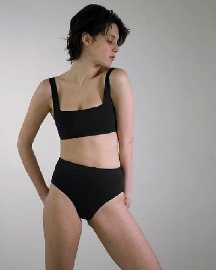 RENDL Top No.10 - gerade geschnittenes Bikini Top