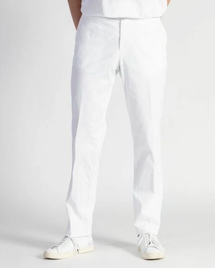 Weiss
