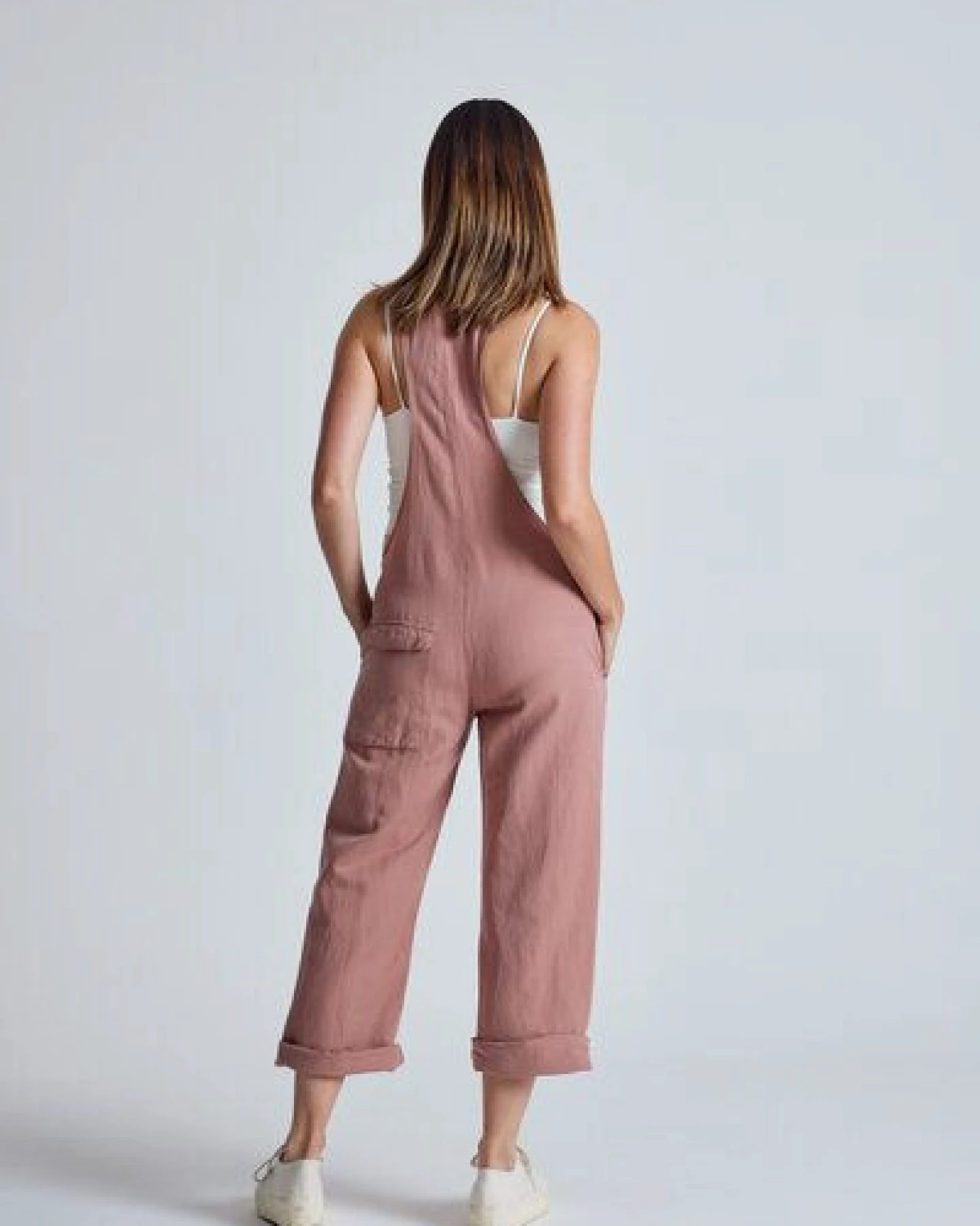 Flax and Loom Leinen Latzhose Mary Lou – Ansicht 3