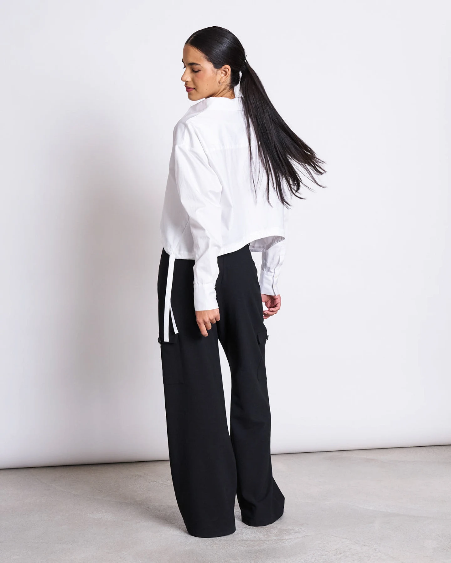 JAN 'N JUNE Damen vegan Shirt Drawstring Isted Weiß – Ansicht 2