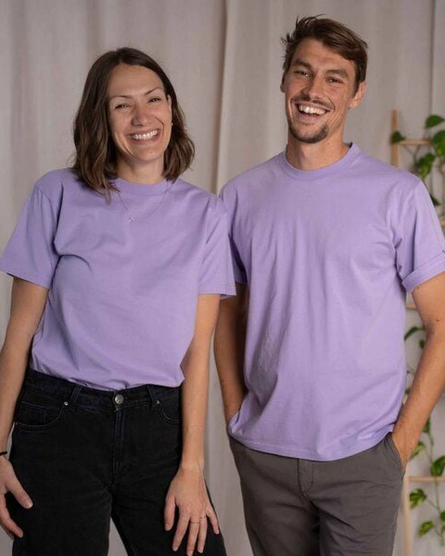 Vresh Clothing Vred - Oversized unisex T-Shirt aus Biobaumwolle – Ansicht 4