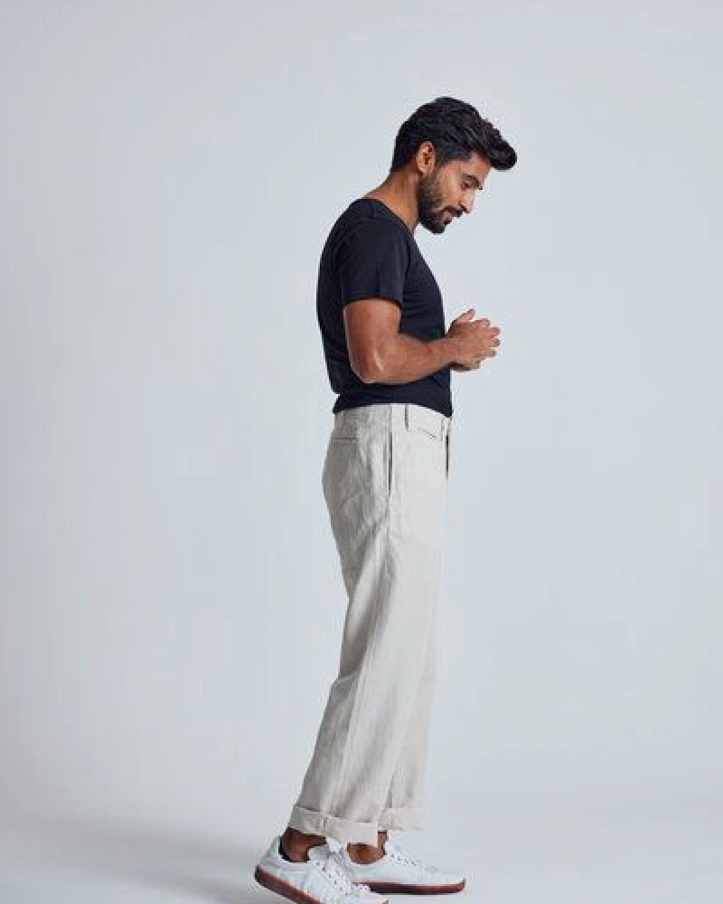 Flax and Loom Leinen Chino Relaxed Fit Modell: Bird – Ansicht 2