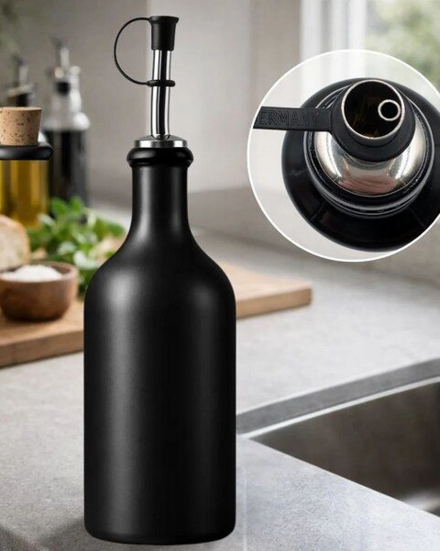 mikken Ölflasche Steingut 500 ml mit Edelstahlausgießer – Ansicht 2