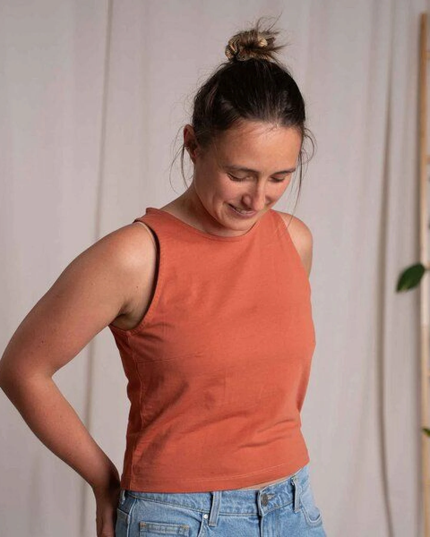 Vresh Clothing Viona - Crop Top aus Biobaumwolle – Ansicht 2