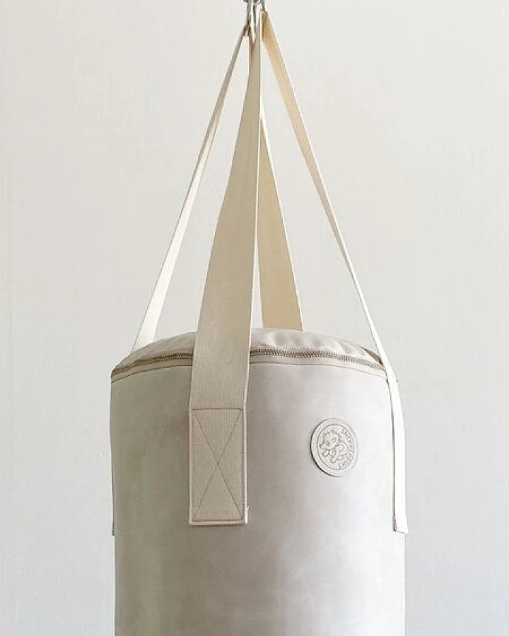Snekkerbuks Handgearbeiteter Boxsack aus Leder