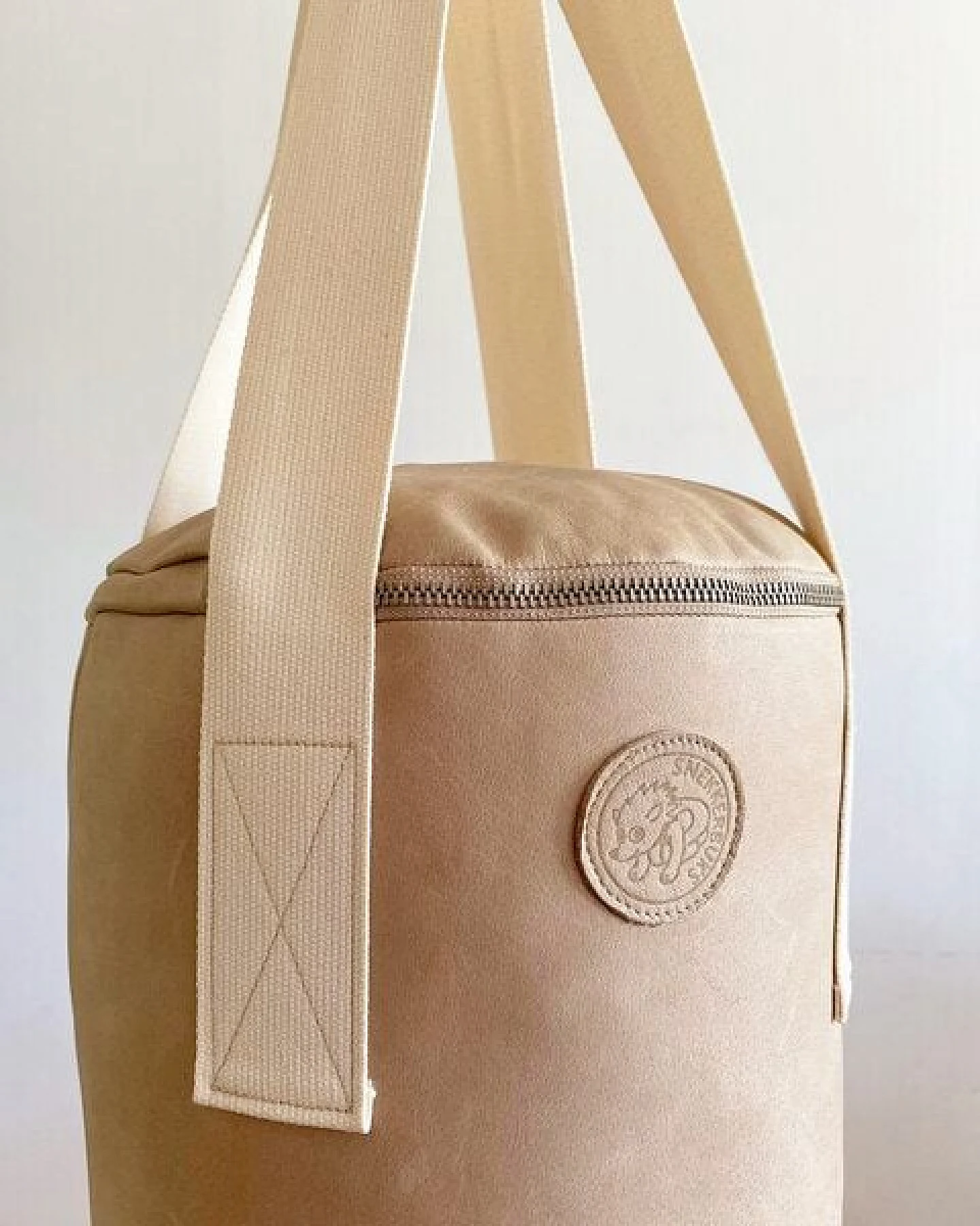 Snekkerbuks Handgearbeiteter Boxsack aus Leder – Ansicht 3