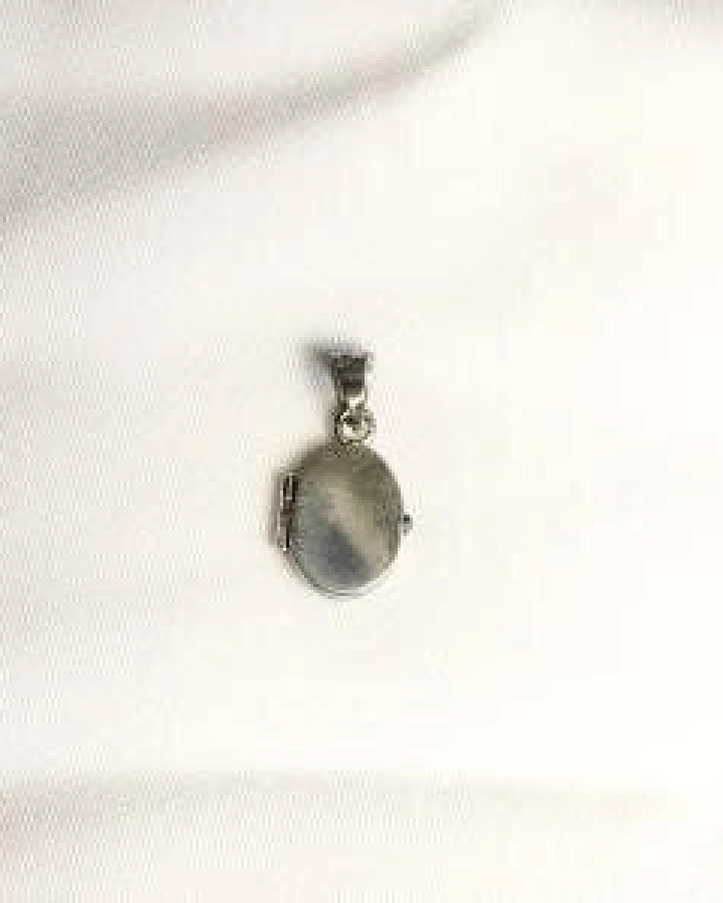 pakilia Silber Kette Schlicht Amulett Fair-Trade und handmade – Ansicht 4