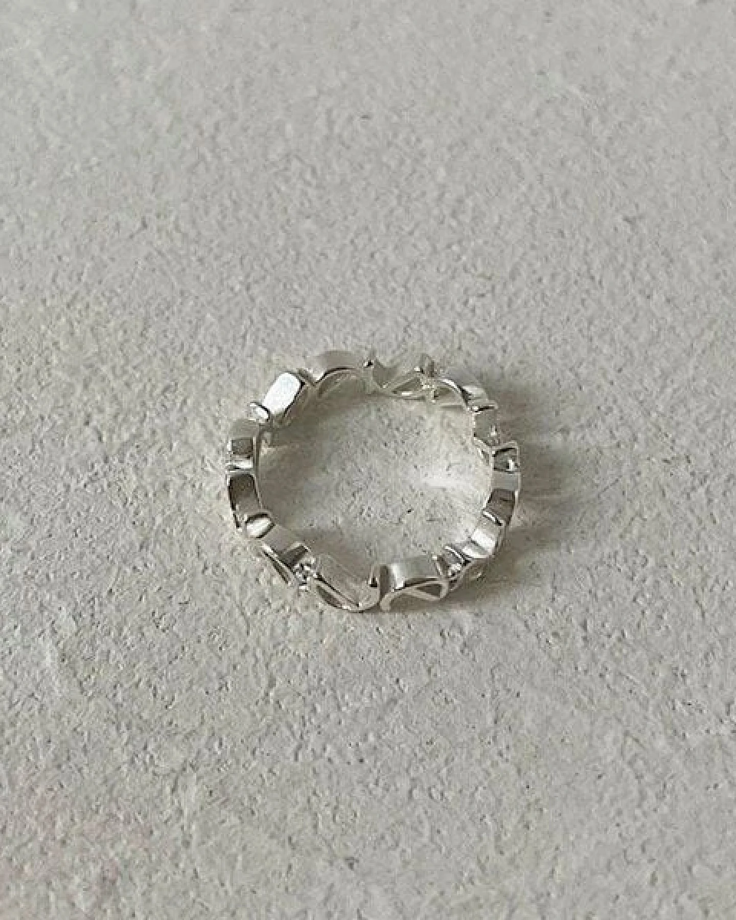 noemvri fashion label Logoring – Ansicht 3